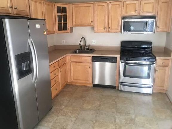 4th image of 13221 Keach Pl