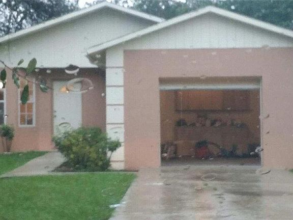 5th image of 8906 N El Portal Dr