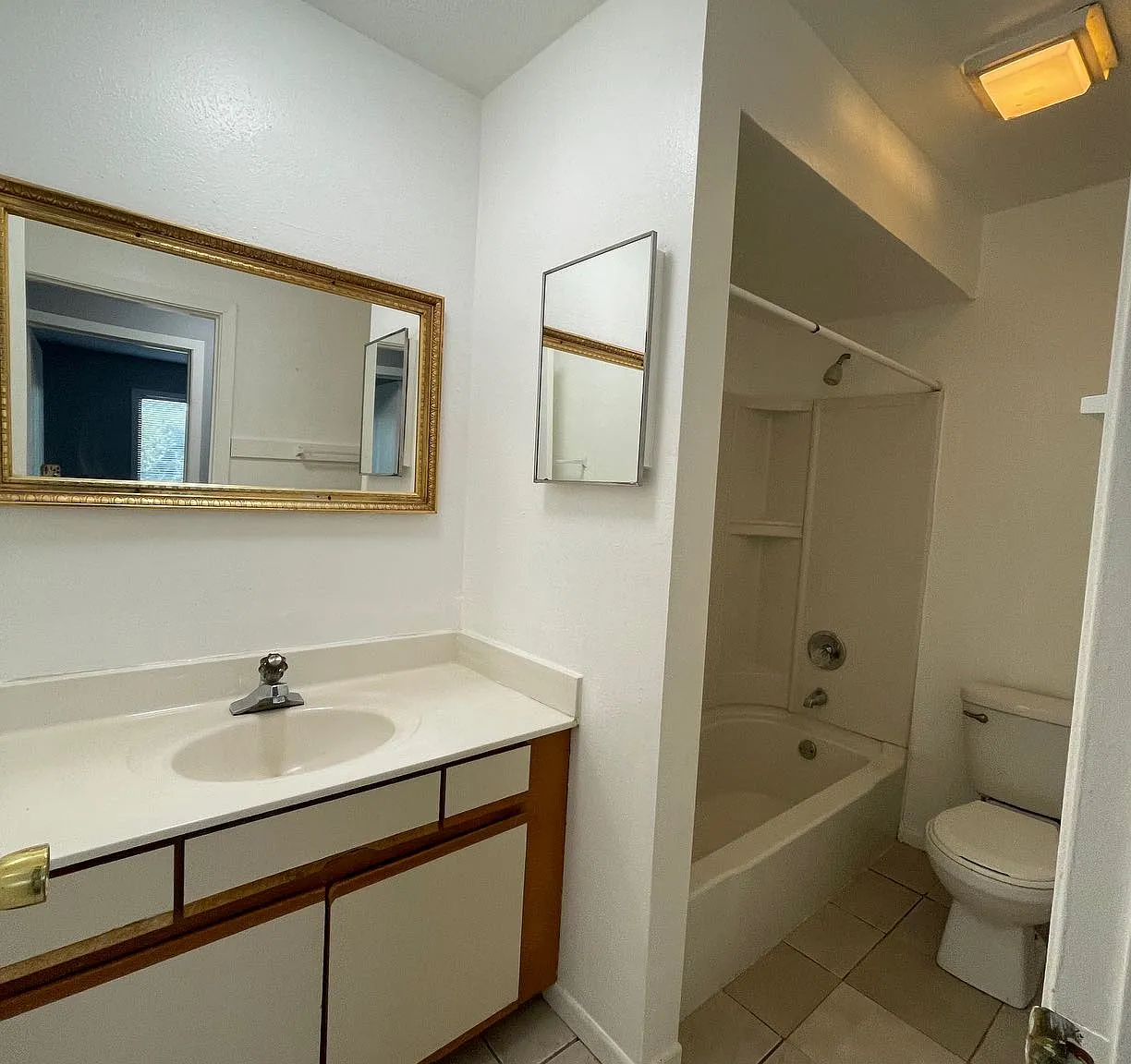 2 bed, 800 sqft, $1,295 — Photo 3