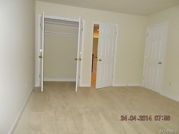 4th image of 1820 Poplar Grn #1820