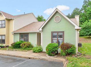 598 Pebblecreek Ct, Charlottesville, VA 22901