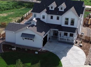 622 Delechant Dr, Erie, CO 80516