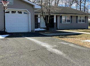 3 Windsor Dr, West Long Branch, NJ