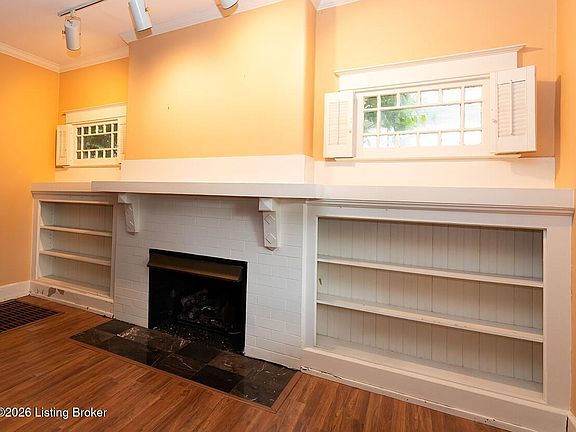 4th image of 2228 Bonnycastle Ave
