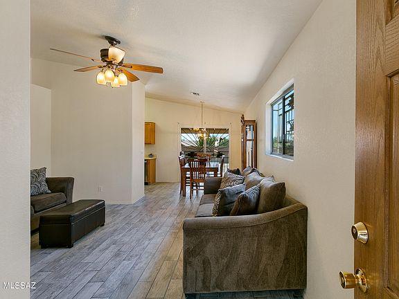 4th image of 2295 W Frostwood Ln