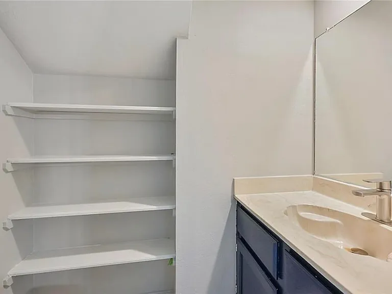 2400 Longmire Dr #301 — Photo 11