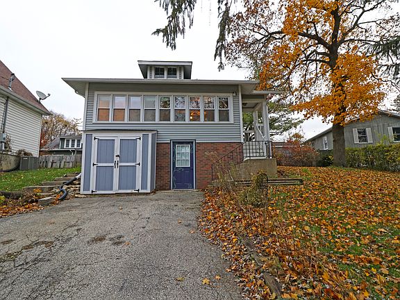 3rd image of 34897 N Augustana Ave
