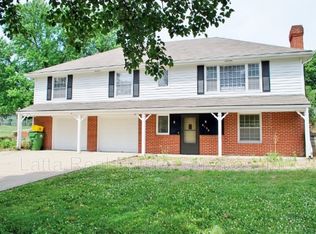 6136 Manning Ave, Raytown, MO 64133