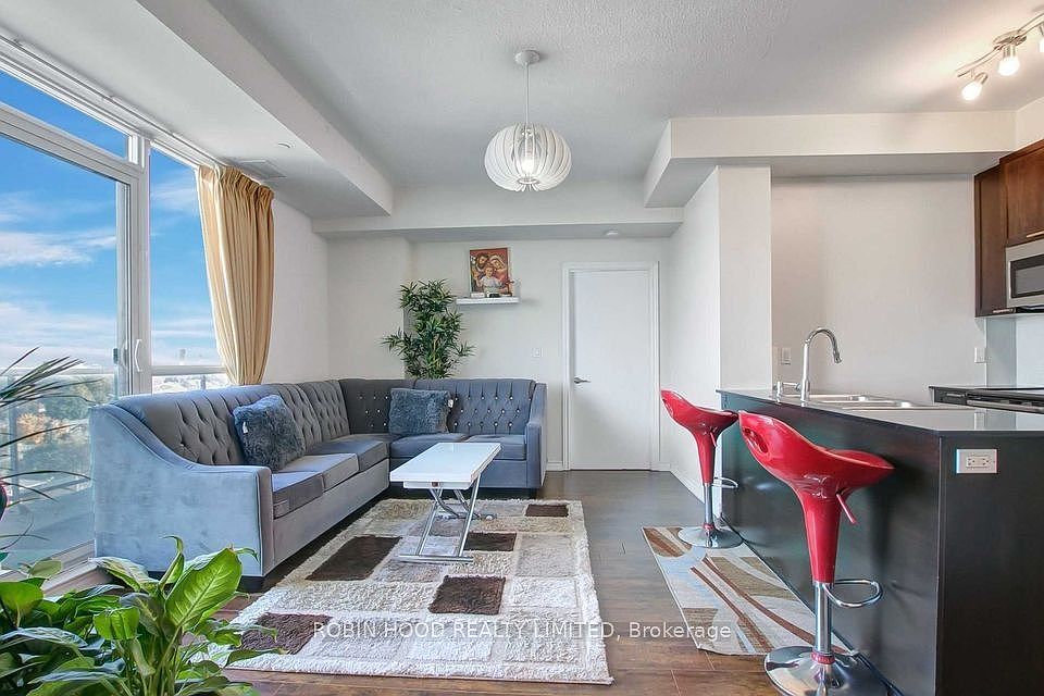 1st image of 1328 Birchmount Rd #910
