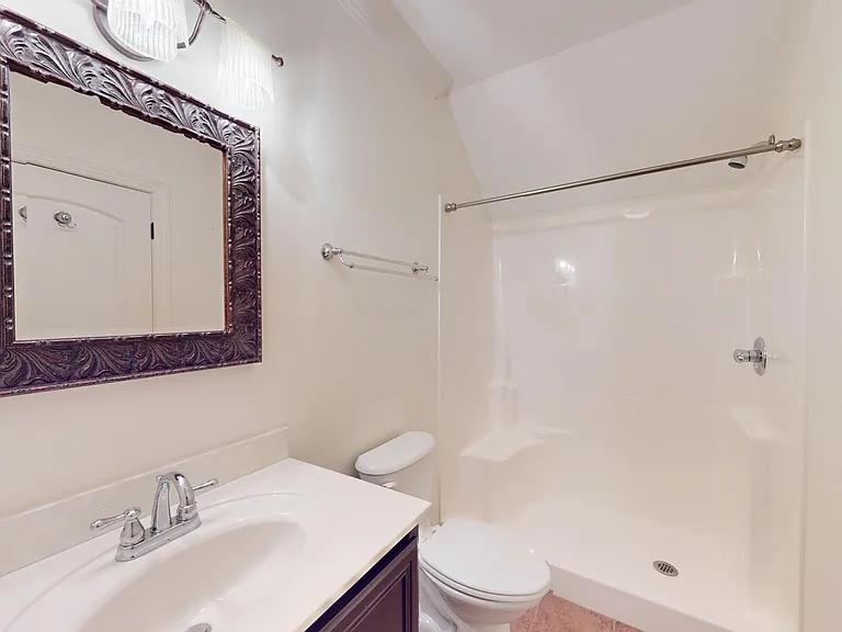 110 Josephs Point — Photo 43