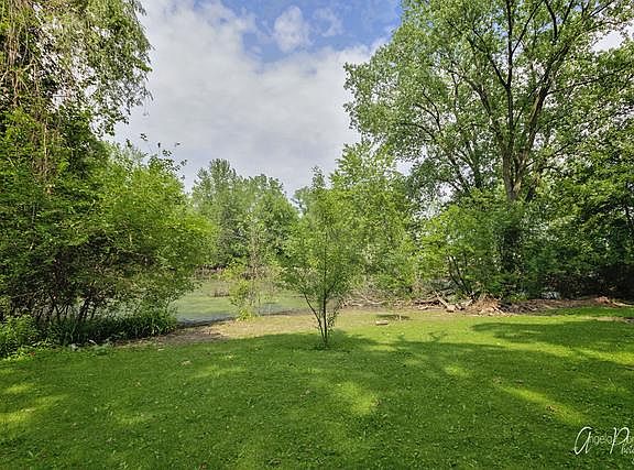 5th image of 12120 Southview Dr