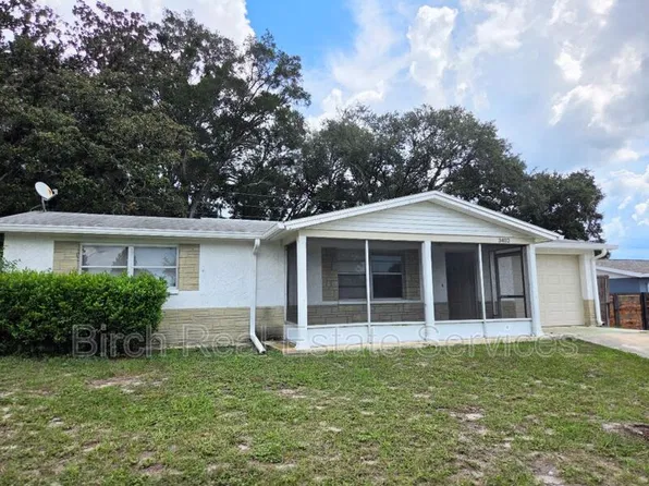 3402 Peterborough St, Holiday, FL 34690
