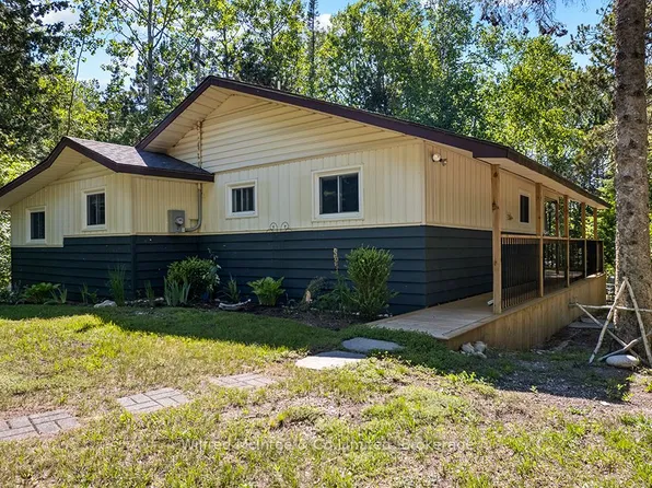 55 Thompson Ave, Saugeen 29, ON N0H 2L0