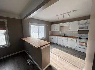 23019 Tuscany Ave, Eastpointe, MI