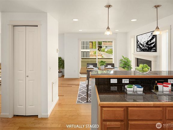 3rd image of 1406 N Northgate Way #B