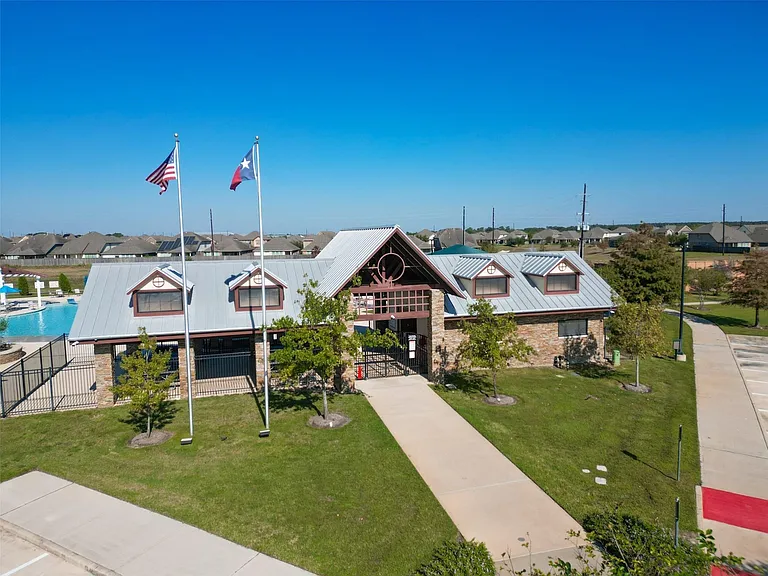 5407 Baronet Dr — Photo 43