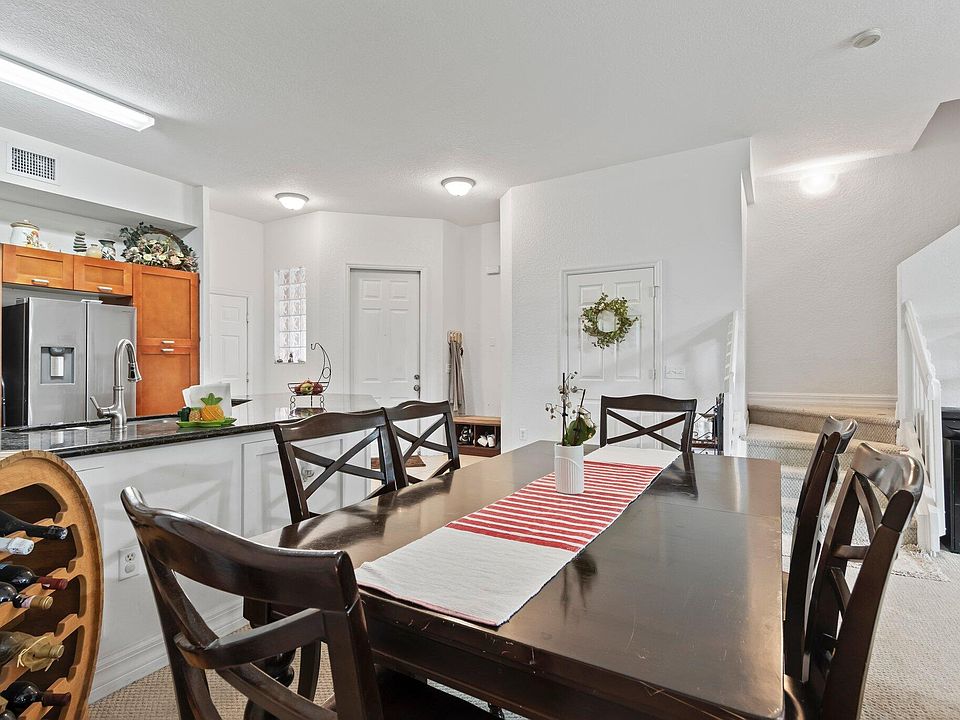 1st image of 45 SE Sedona Circle #105