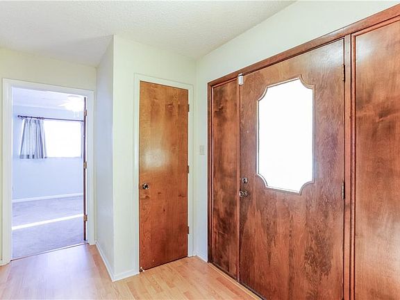 4th image of 3500 Wayland Dr