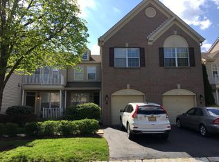 89 Banyan Blvd, Holmdel, NJ 07733