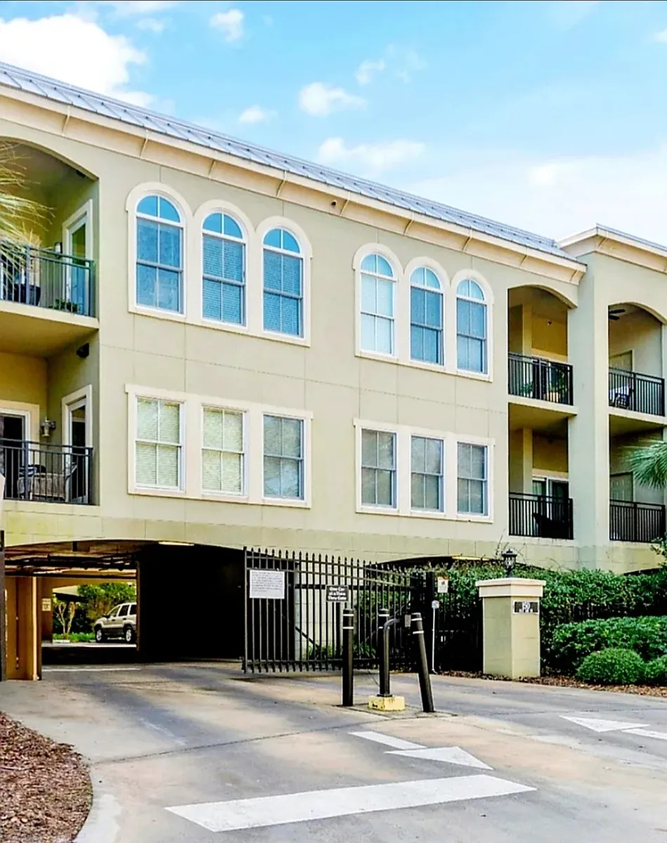 Building Photo - 150 Salt Air Dr #202