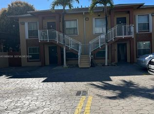 128 W 21st St #102, Hialeah, FL 33010