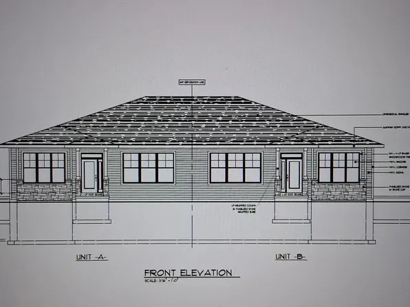619 Hunter Oaks BOULEVARD #B, Watertown, WI 53094
