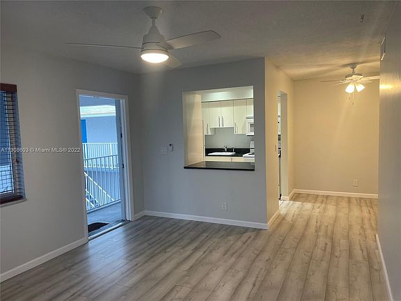 4th image of 1417 NE 26th Dr #5
