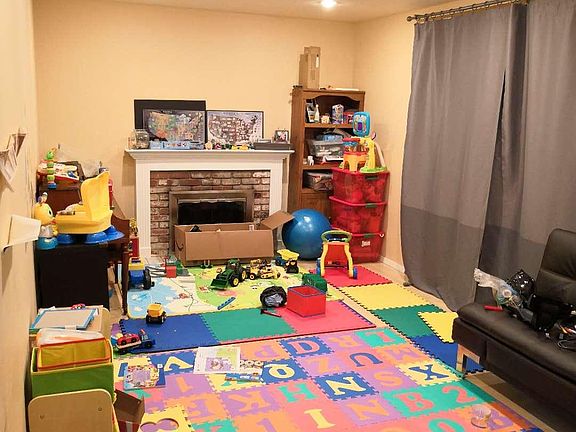 3rd image of 34470 Shenandoah Pl