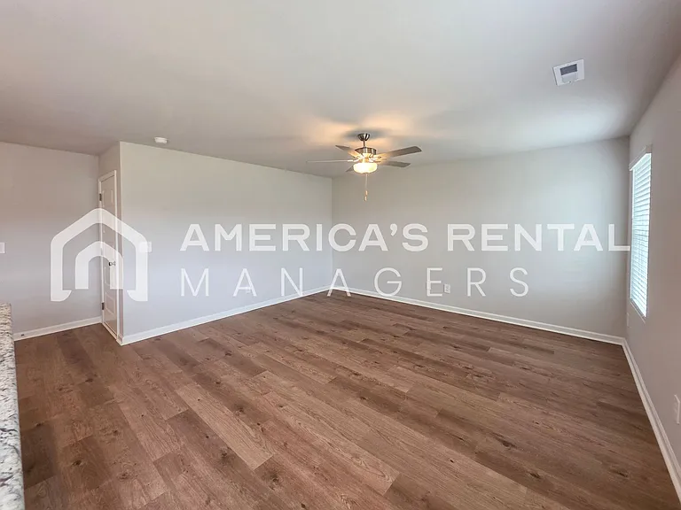 4115 Hudson Rd — Photo 20
