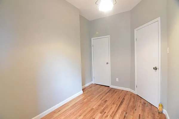 Rented by Clove Realty LLC | media 3