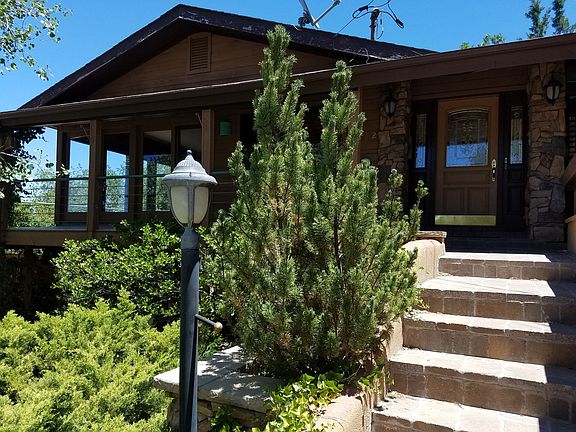 5th image of 1323 S Scenic Heights Dr