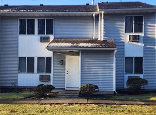 9 Ruth Ct, Middletown, NY 10940