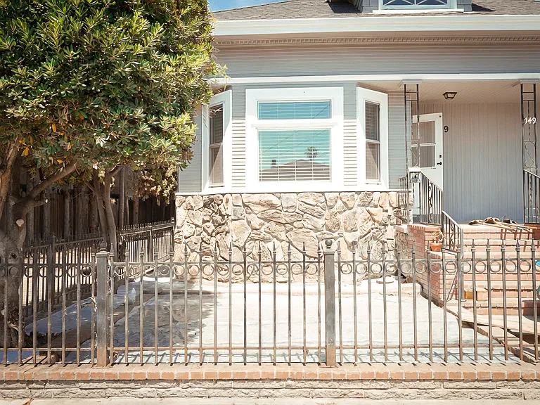 149 Union St — Photo 1