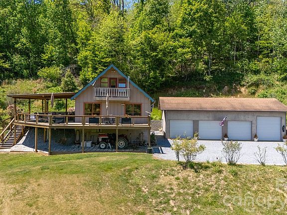 2nd image of 93 Franklin Crest Rd