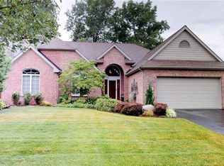 27 Winding Creek Pl, Sylvania, OH 43560