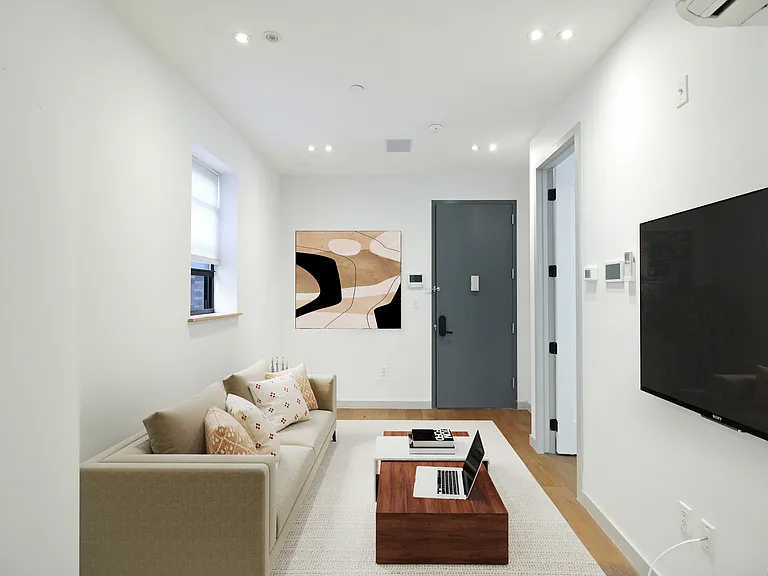 635 Sterling Pl #3B — Photo 3