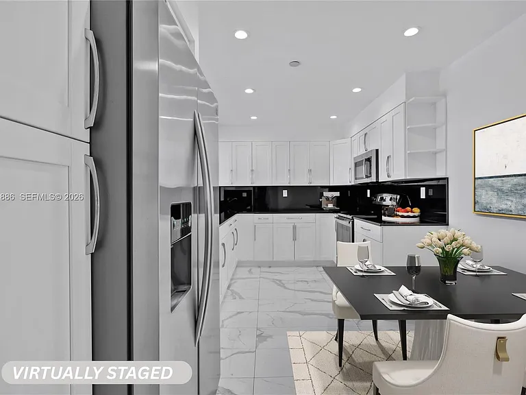 151 Crandon Blvd #441 — Photo 3