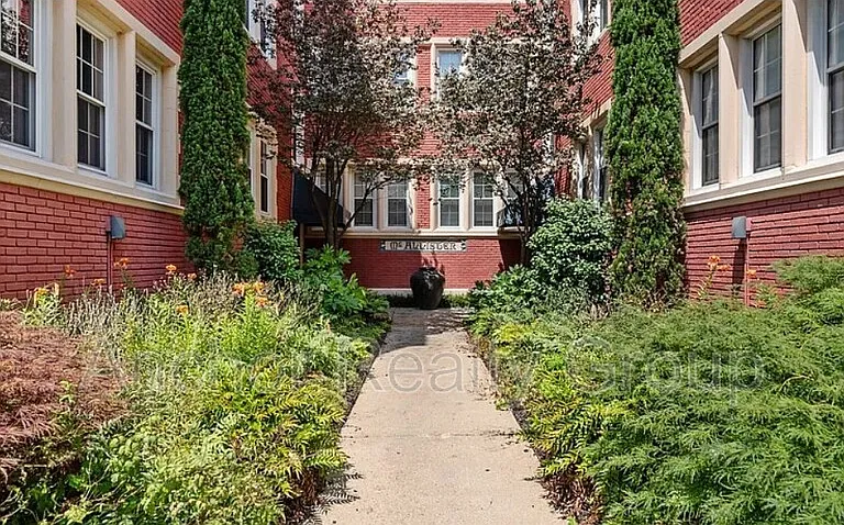 1008 Westover Ave #1-401B — Photo 2