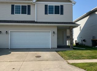 911 30th Ave W, West Fargo, ND 58078