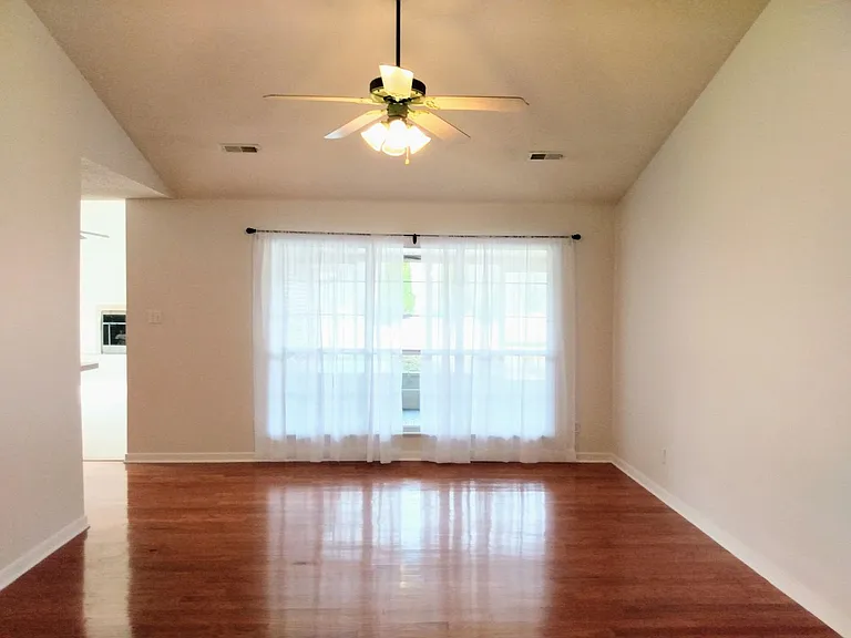 2291 Willingham Ln — Photo 12