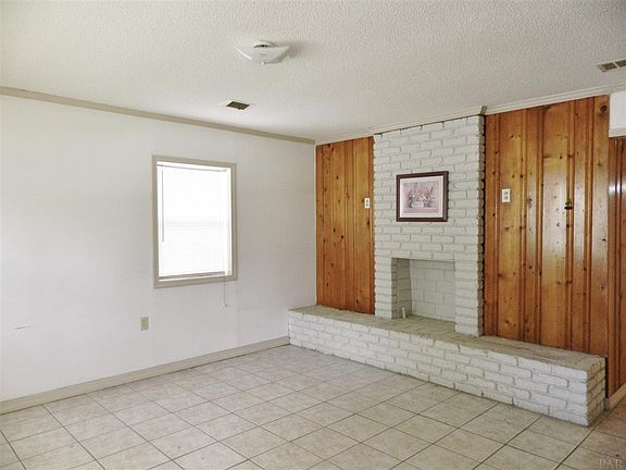 3rd image of 8127 Lawton St
