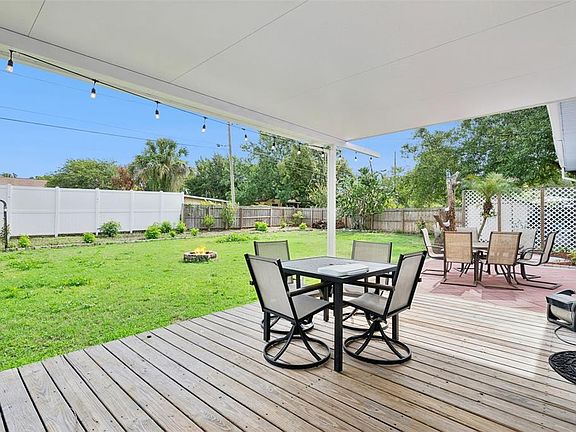3rd image of 861 Alton Ave