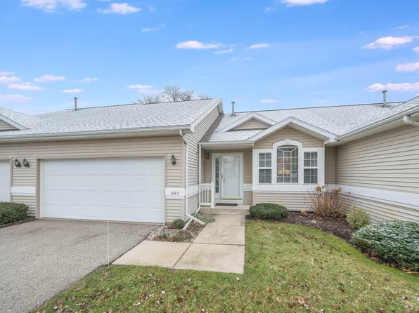 1685 Quail Run Dr, Kalamazoo, MI 49009