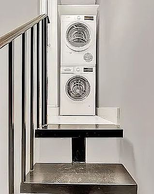 3rd image of 459 W 50th St #4V