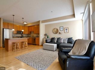 1800 Clinton Ave S #104, Minneapolis, MN 55404