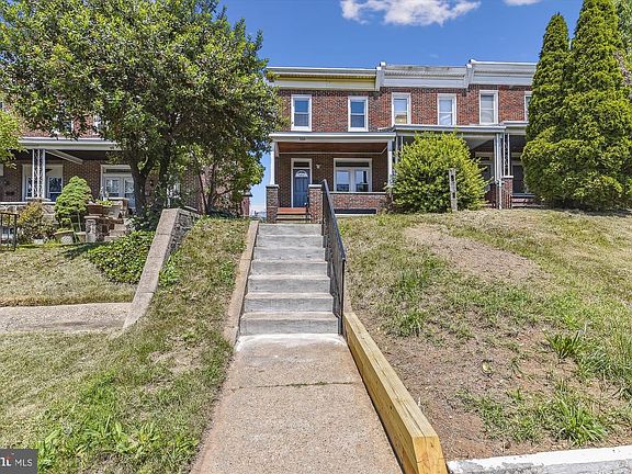 3rd image of 310 Washburn Ave