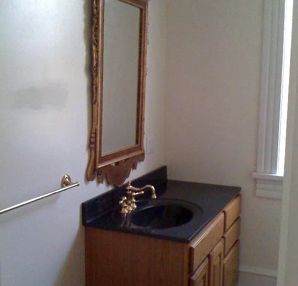 15 Center Pl #2 — Photo 8