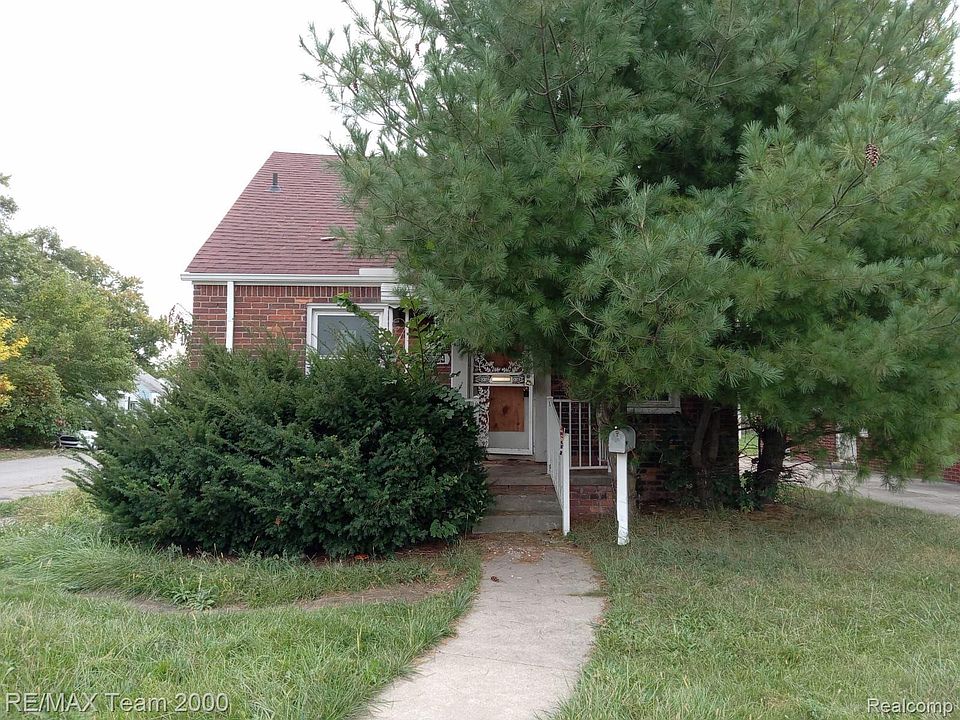 1st image of 3394 E Outer Dr