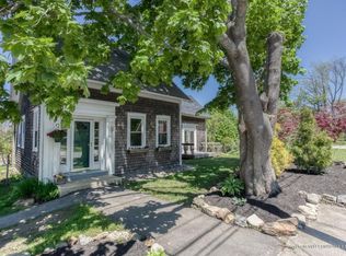 10 School St, East Boothbay, ME 04544