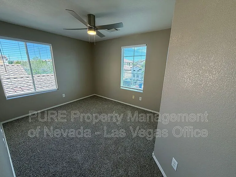 4320 Laguna Garden Ave — Photo 42